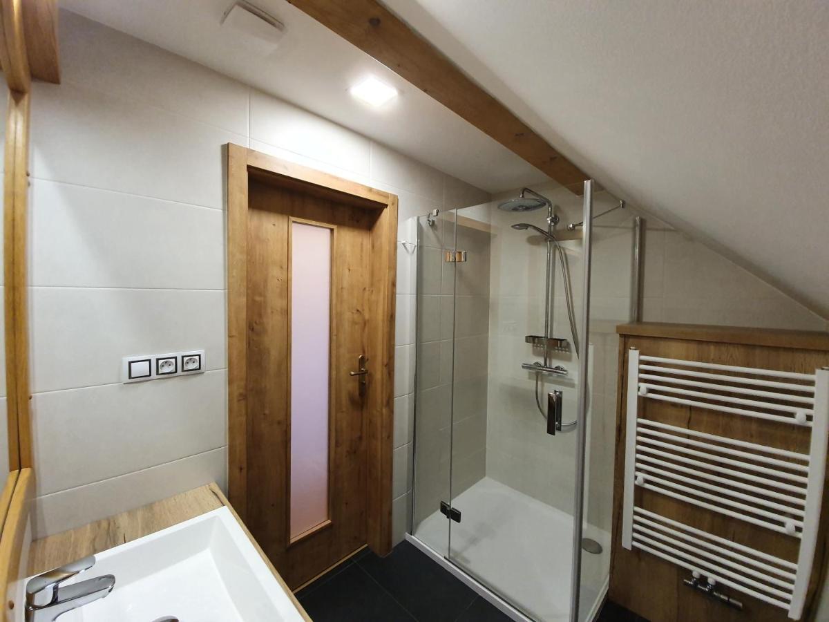 Hotel Kortus Jetrichovice  Bagian luar foto
