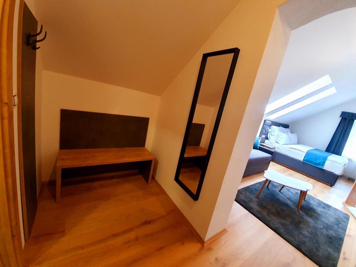 Hotel Kortus Jetrichovice  Bagian luar foto