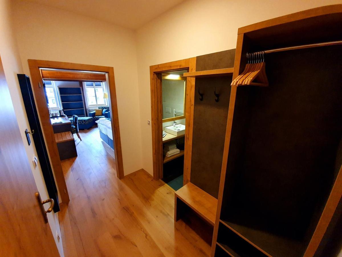 Hotel Kortus Jetrichovice  Bagian luar foto
